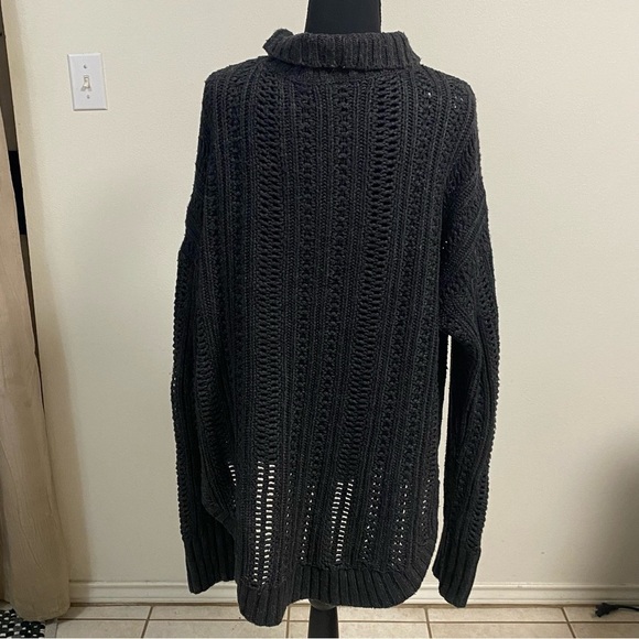 Victoria’s Secret Wool Blend Oversized Cable knit Sweater Size XL - Picture 3 of 12